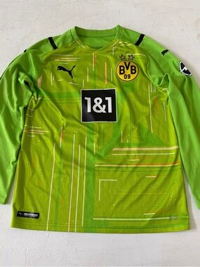 PUMA Borussia Dortmund goalkeeper jersey Green Lime Youth Big Kids Size L